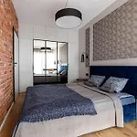 Daire Close-golden - Great Location - Cozy And Bright&janapawla19