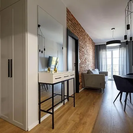 Apartment Golden - Great Location - Cozy And Bright&janapawla19 Wroclaw