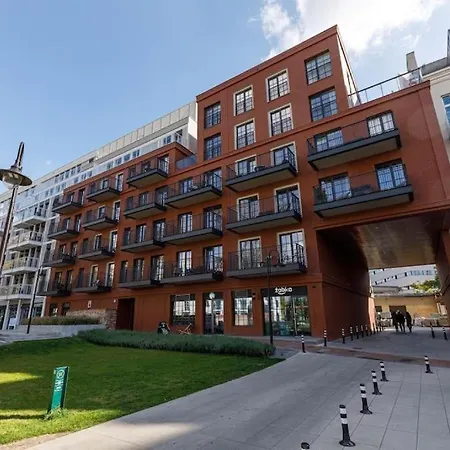 Golden - Great Location - Cozy And Bright&janapawla19 Wroclaw