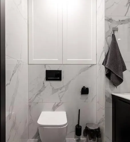 Close-golden - Great Location - Cozy And Bright&janapawla19 * Wroclaw